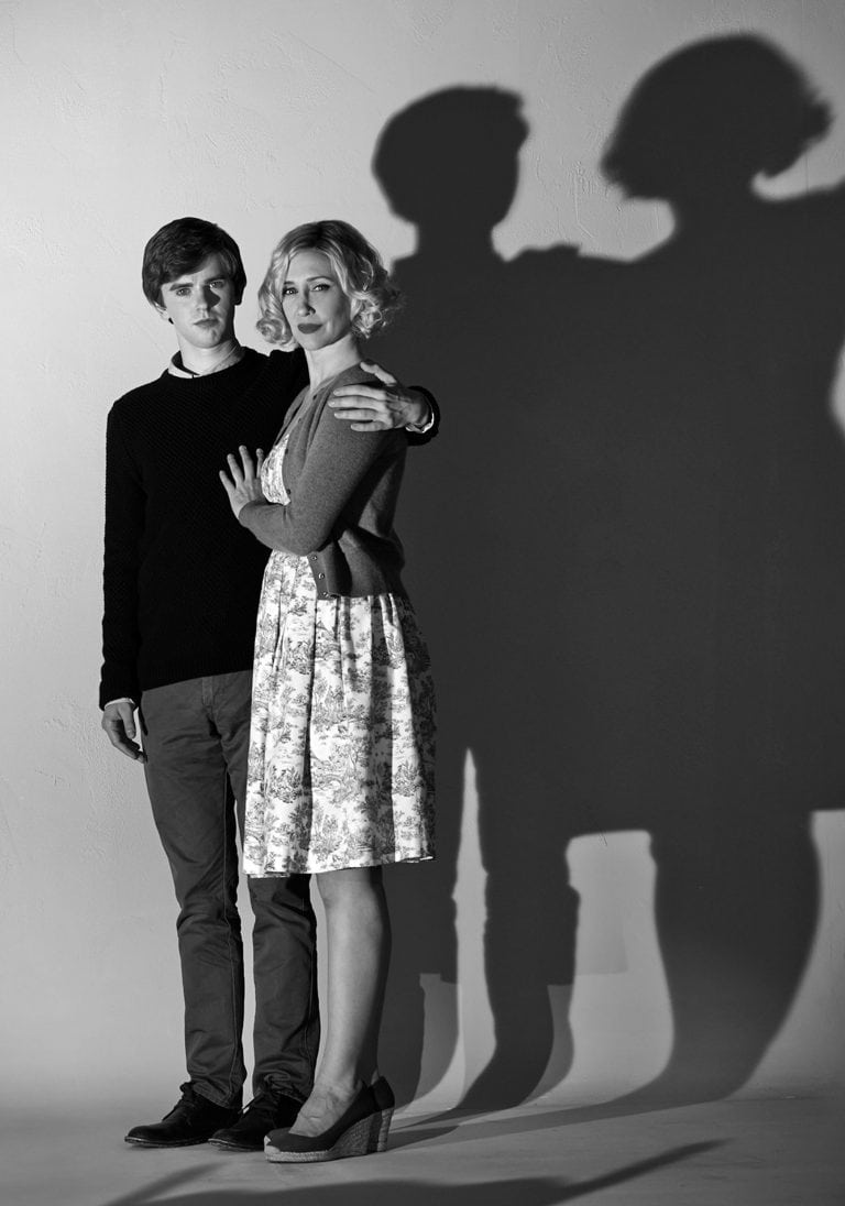 bates-motel-freddie-highmore-vera-farmiga-768x1096