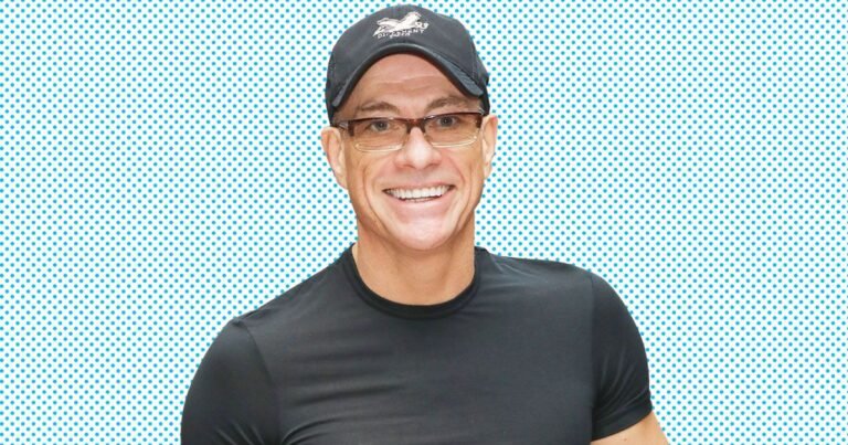 8bb9520f2648746dbda4980c09016d6aa0-12-jean-claude-van-damme-chatroom.rsocial.w1200